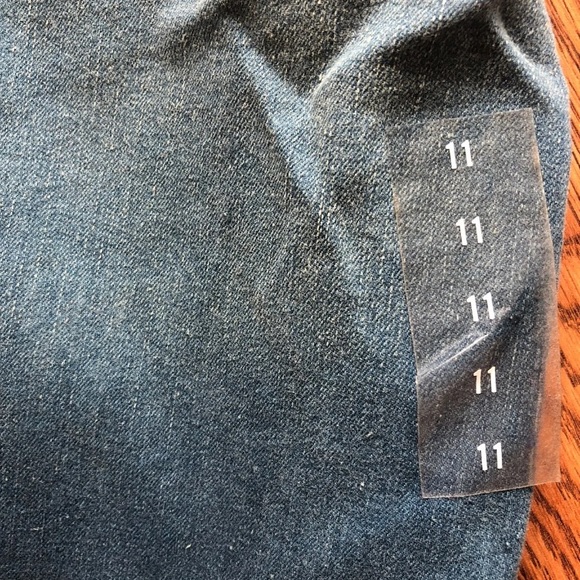 Jeans - Picture 4 of 4